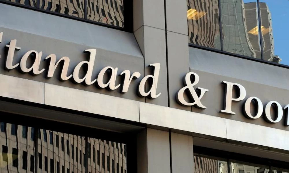 Standard & Poor's: Αναβάθμισε την πιστοληπτική ικανότητα της χώρας μας